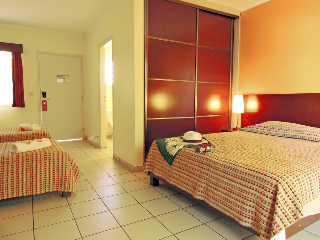 Koniambo Hotel Kone Phòng bức ảnh