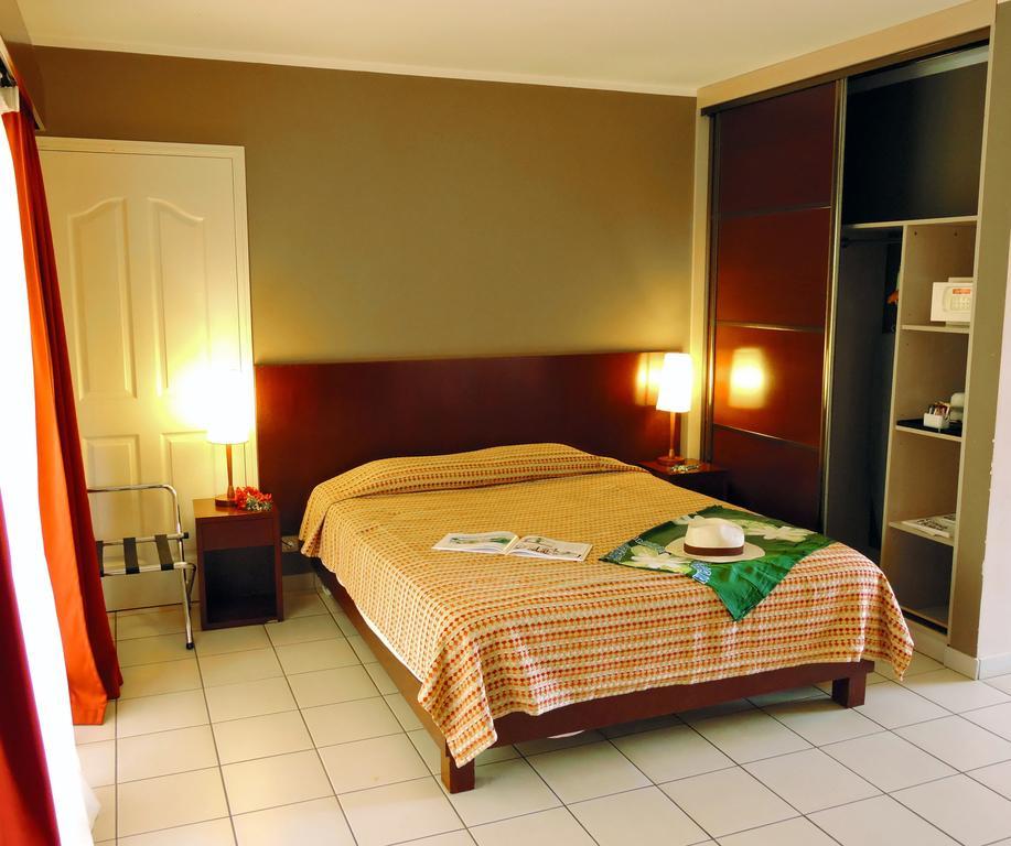 Koniambo Hotel Kone Phòng bức ảnh
