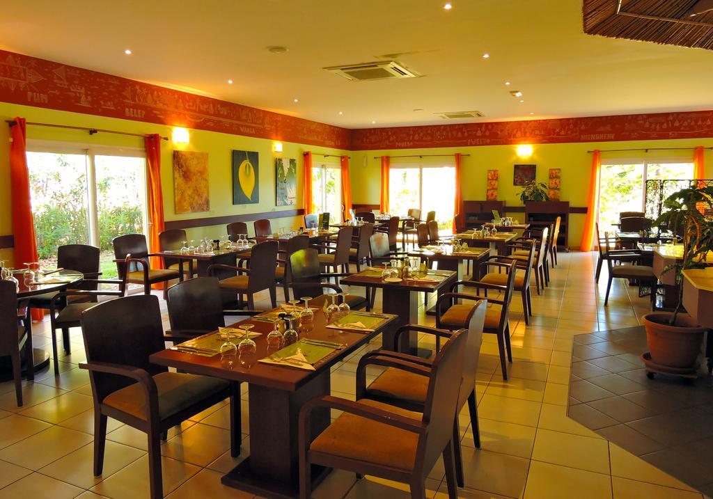 Koniambo Hotel Kone Ngoại thất bức ảnh