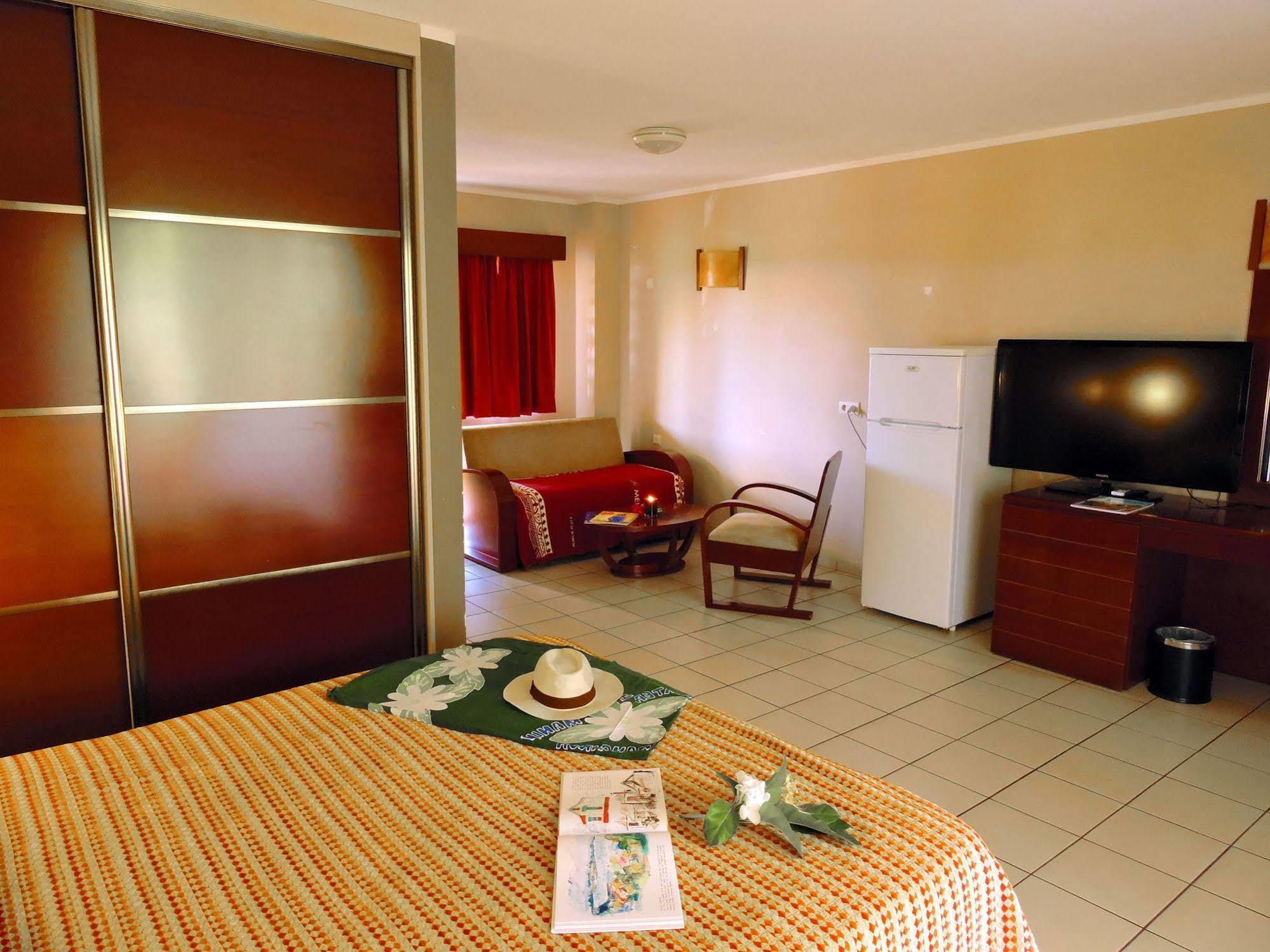 Koniambo Hotel Kone Ngoại thất bức ảnh
